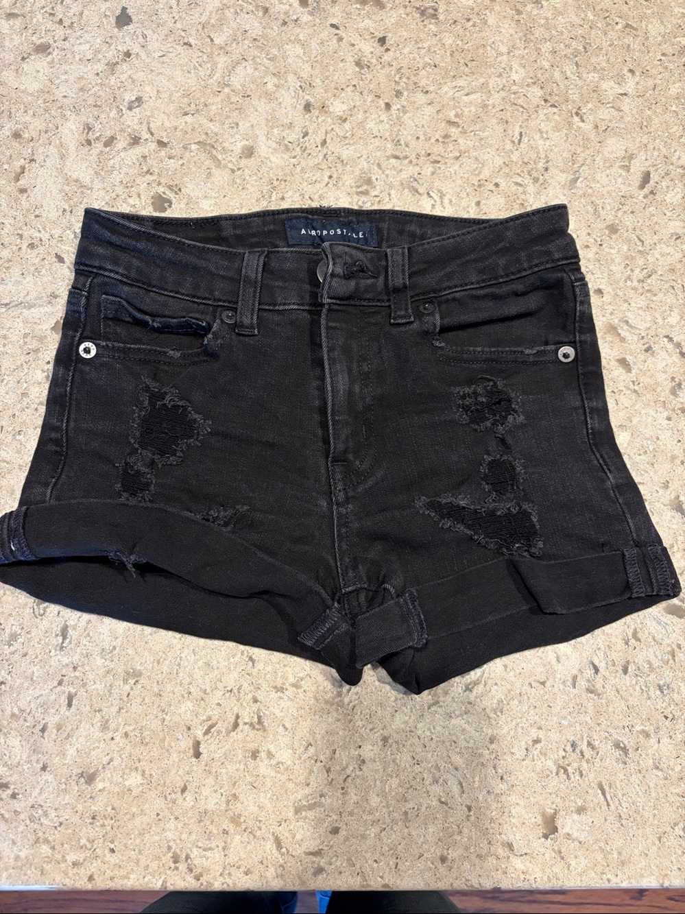 Aéropostale Black Distressed High-Waist Denim Shorts, Women’s size 00